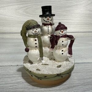 UNBRANDED Snowman Family/Friends 3.5x4.75" Candle Topper *One Nose Missing*